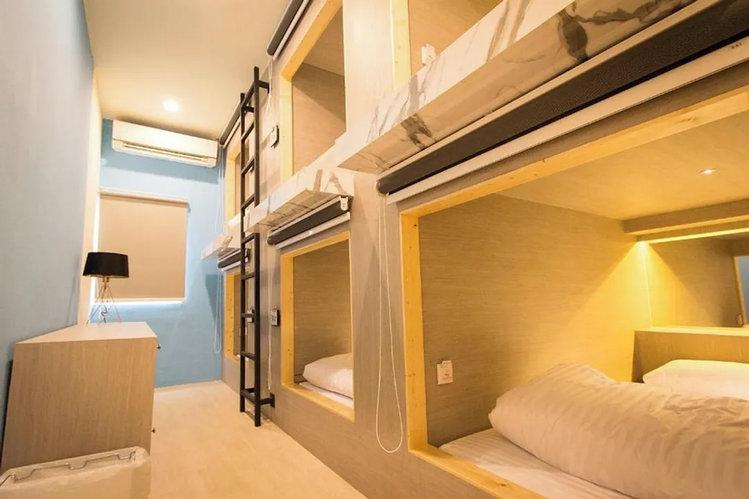 Lazy Sunday Hostel-Capsule Bed in Female Dormitory Room (Lower Bed)-1