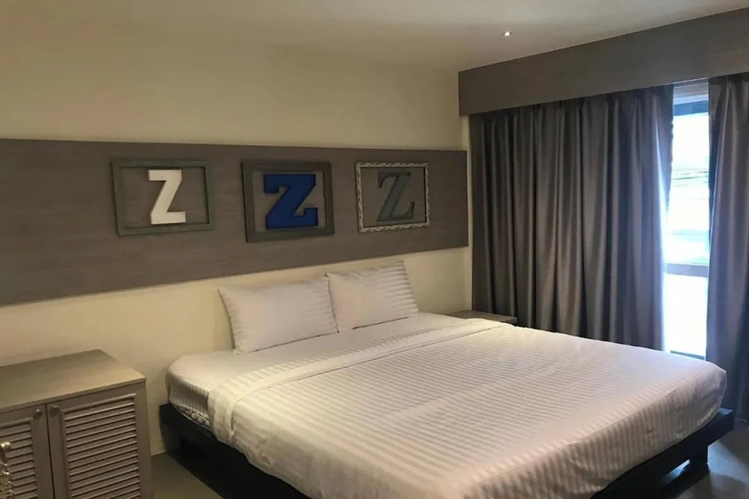 Lazy Sunday Hostel-Private Room with Shared Bathroom-1