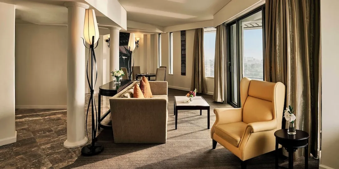 Pan Pacific Hanoi-Studio Balcony Suite-2