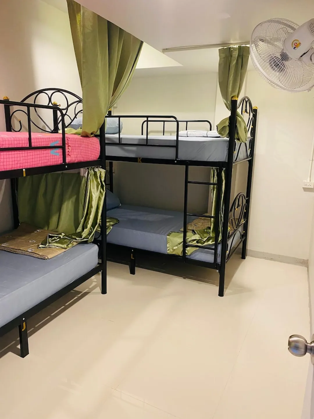 Lemon Tree Khaosan Hostel-舒适宿舍-4
