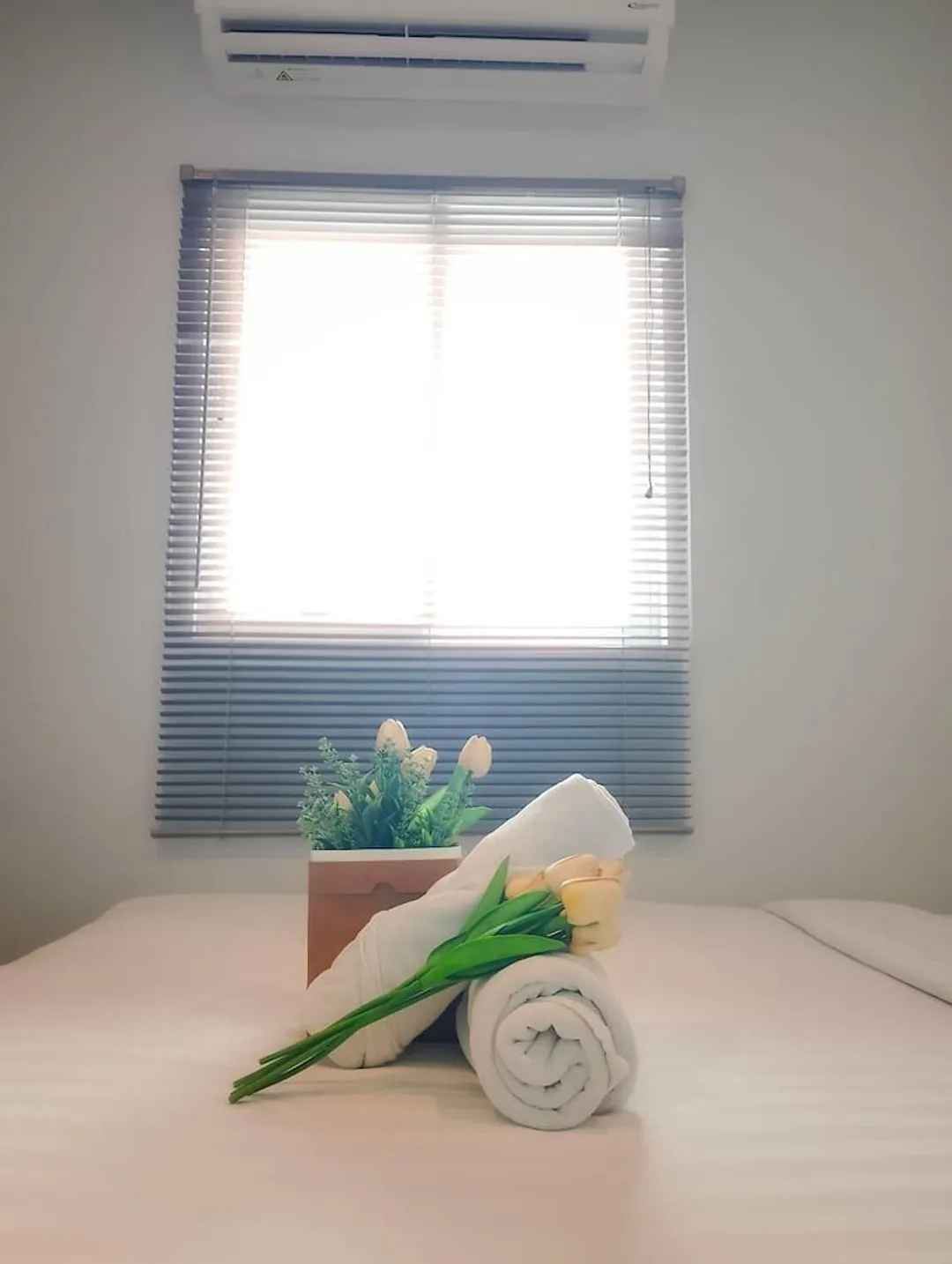 Deco Lux Hotel-Standard Shared Bathroom-3