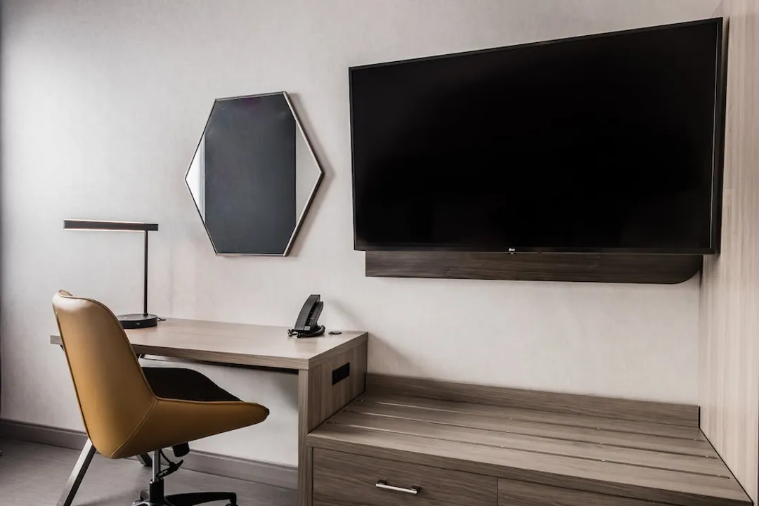 Holiday Inn Express Toronto - North York by IHG-Standard Room, 1 King Bed-6