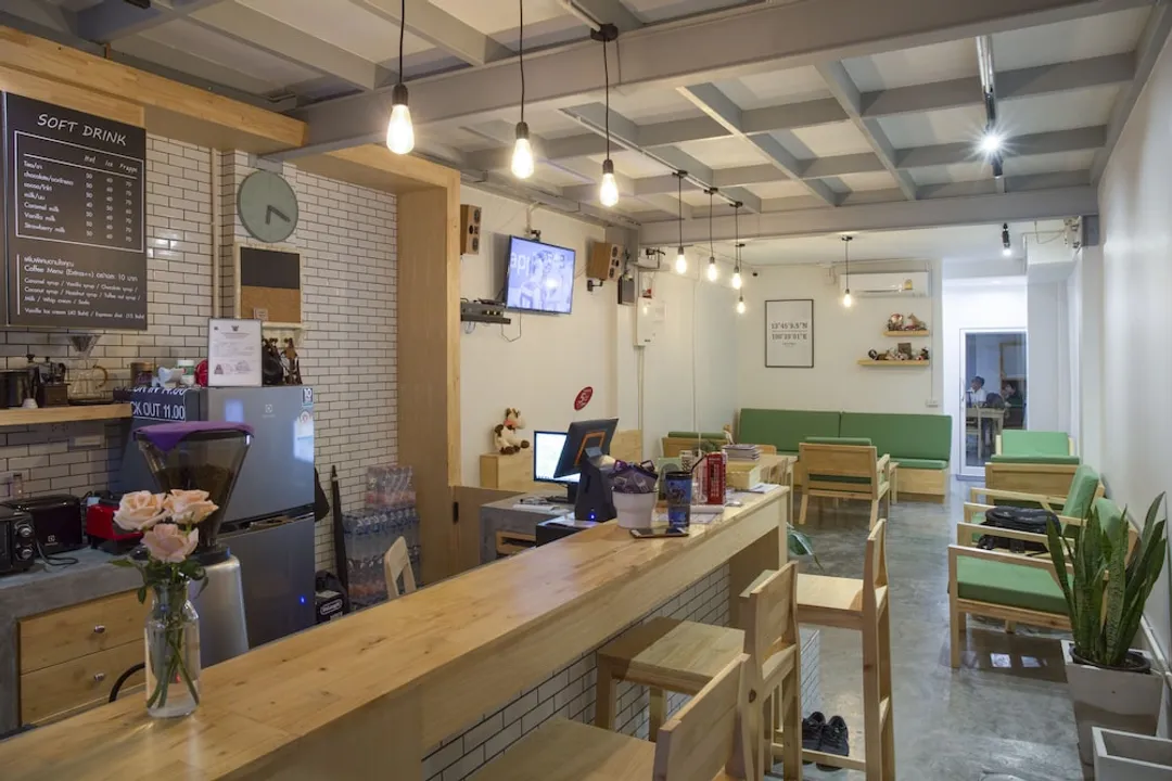 Ekanake Hostel-8-Bed Female Dormitory-2