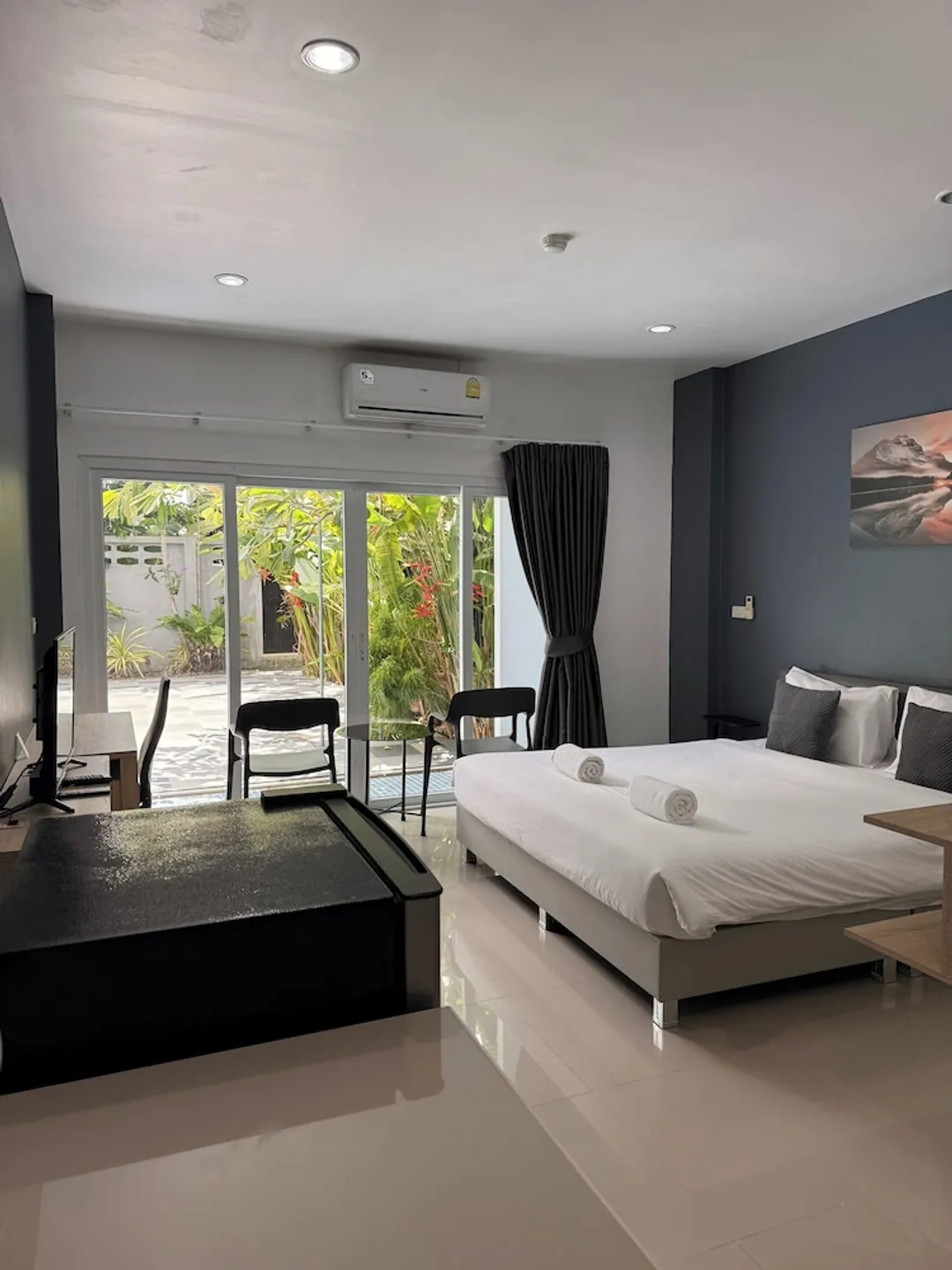大佛山酒店-Grand Deluxe Pool Access-1