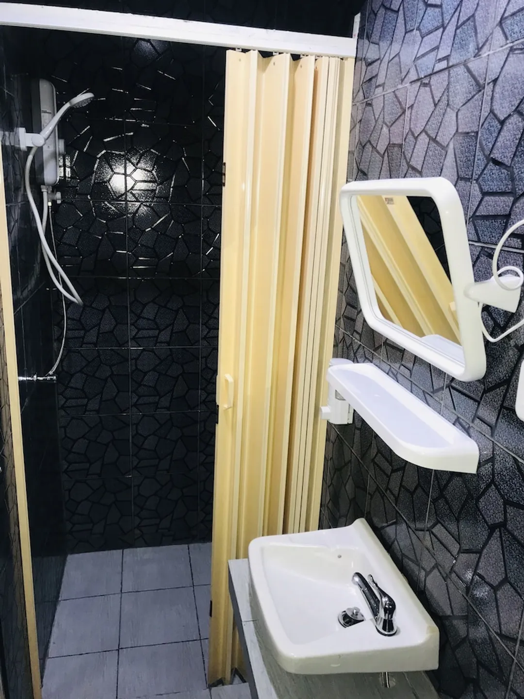 哈利住宅飯店-豪華雙人房-4