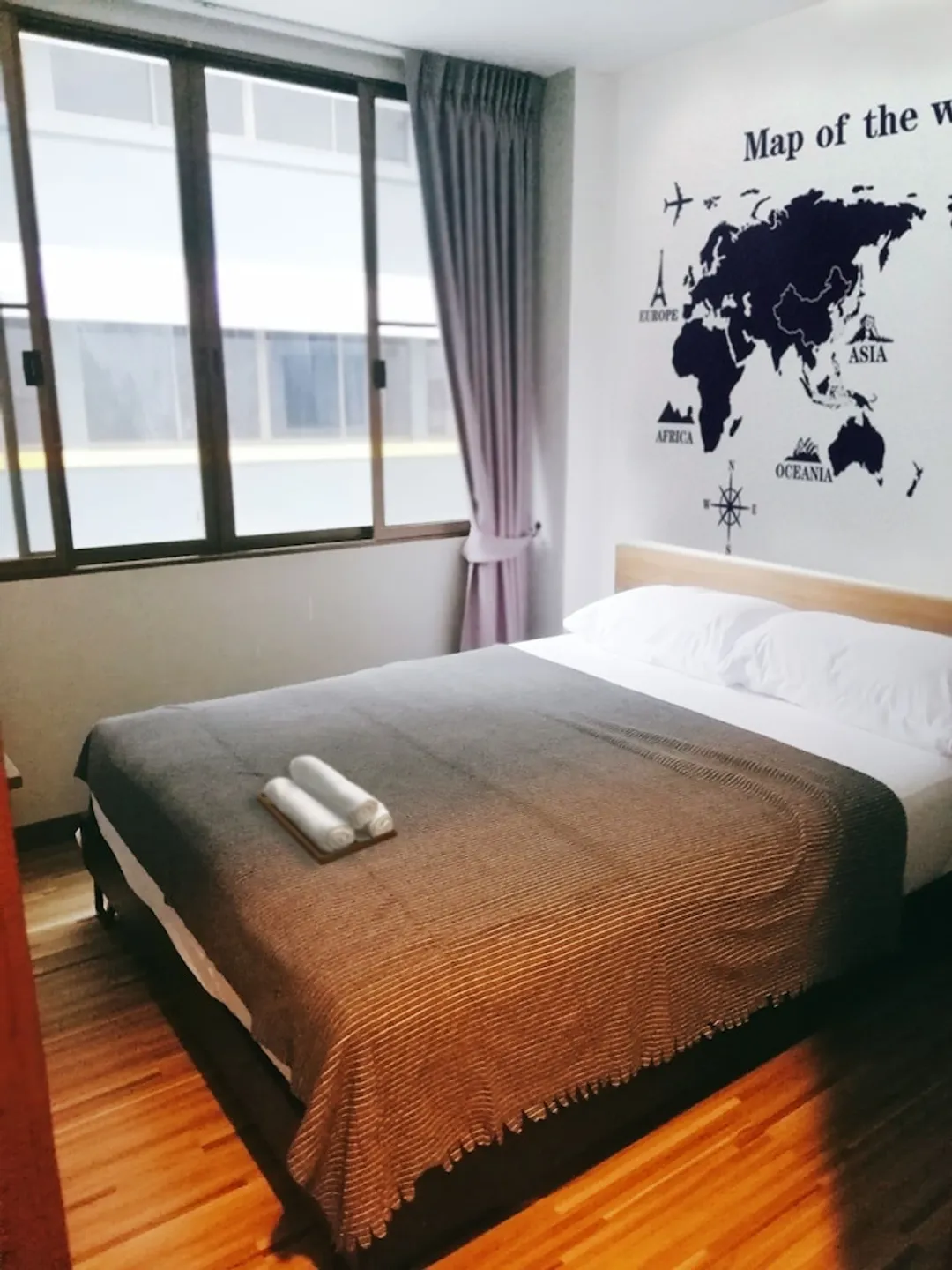 ホワイト ハウス ホステル-Deluxe Room Shared Bathroom-4