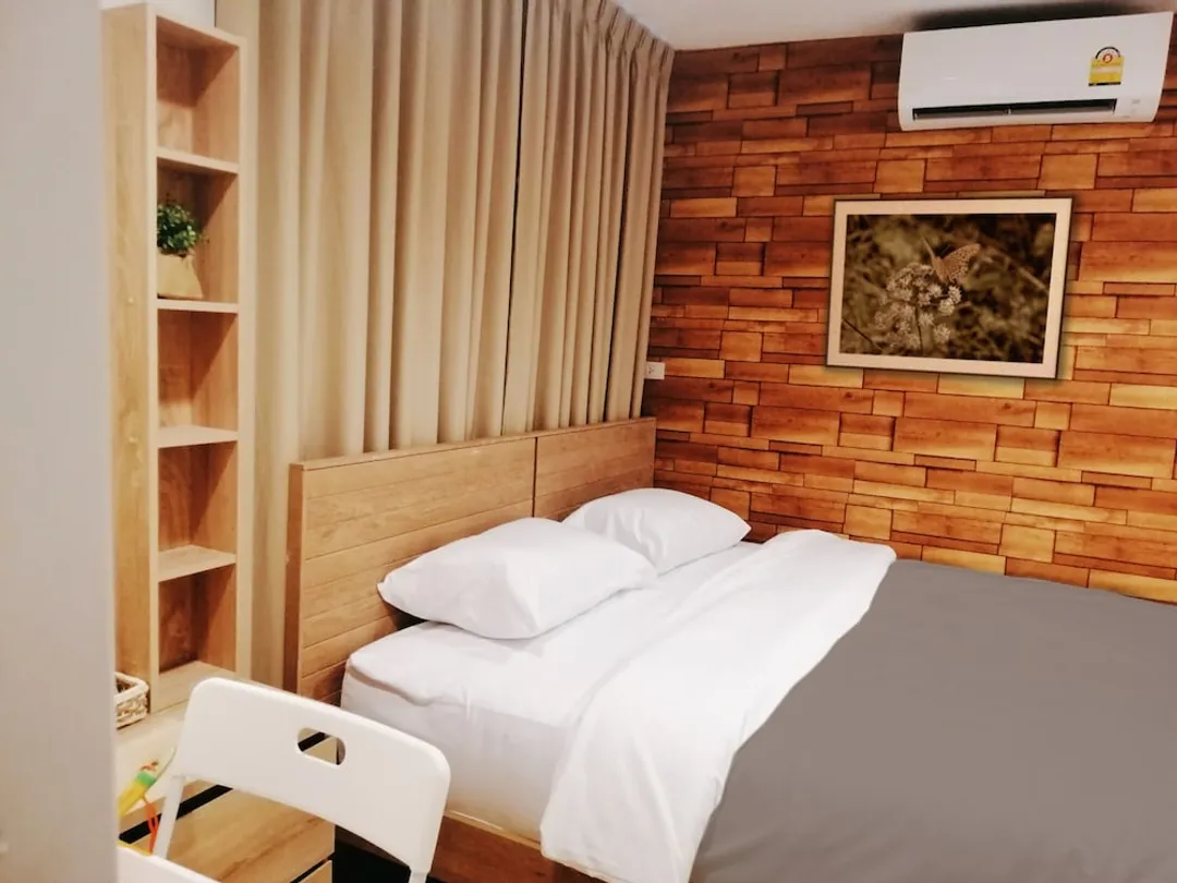 ホワイト ハウス ホステル-Deluxe Room Shared Bathroom-5