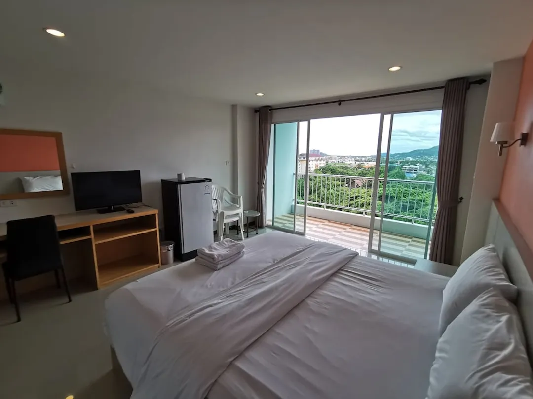 The Base Hua Hin-高級雙人房-6