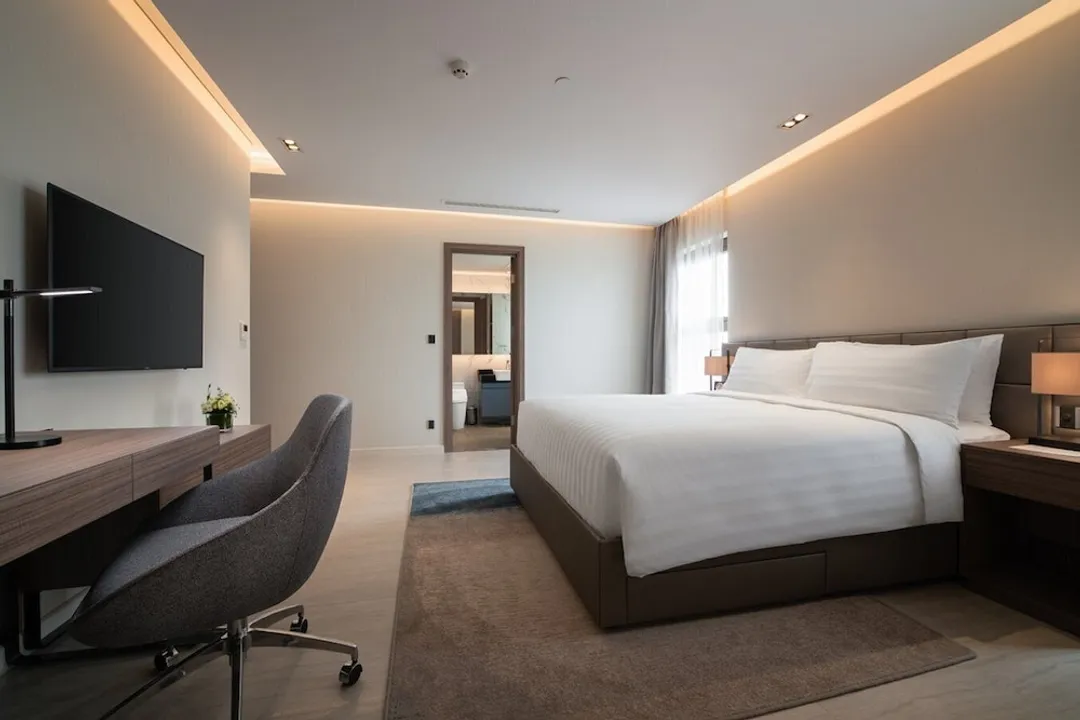 Oakwood Residence Hanoi-Deluxe Room, 2 Bedrooms-1
