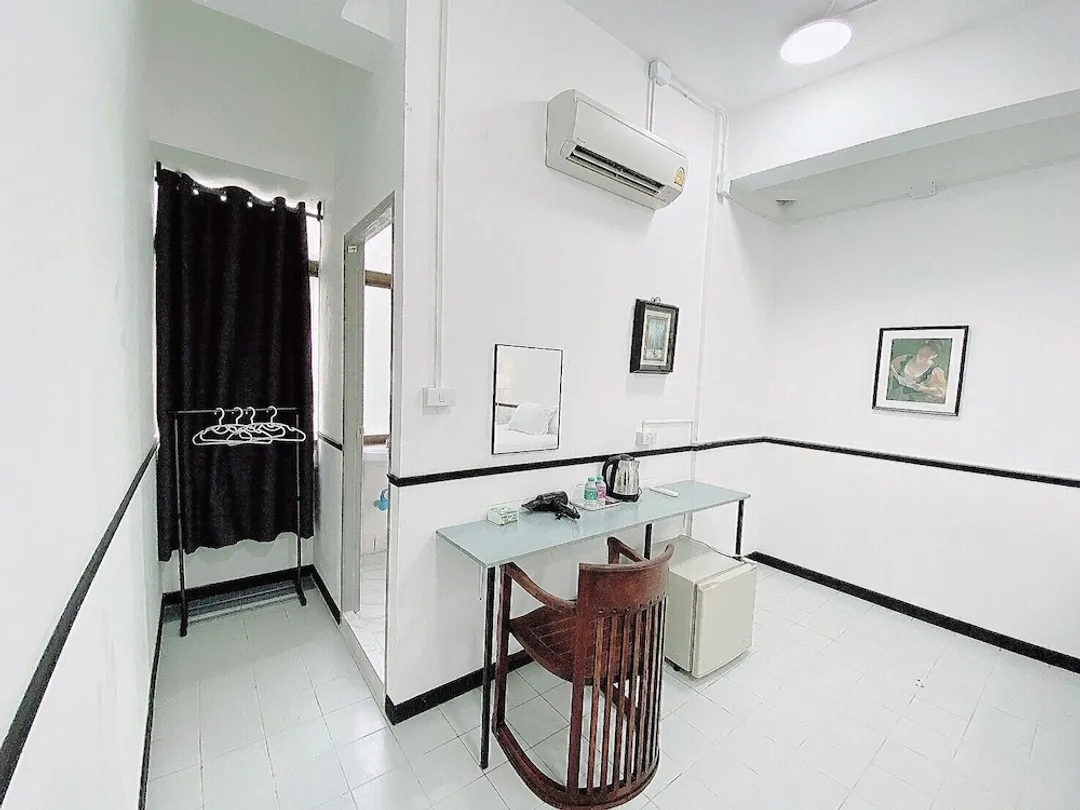Bob House MRT Hua Lamphong-Double Room-4