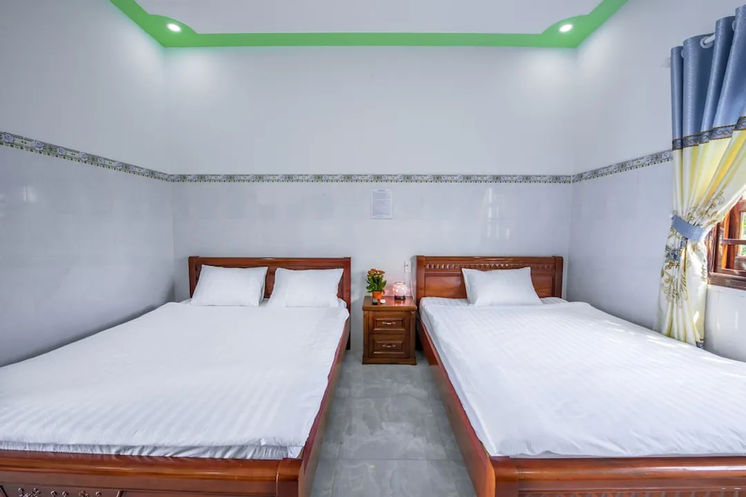 Hotel Nguyen Toan-Basic Single Room, 1 Queen Bed-1