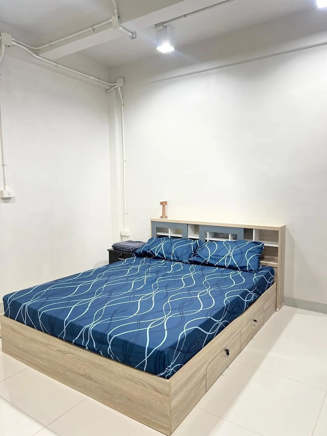 Lemon Tree Khaosan Hostel-皇家客房-10