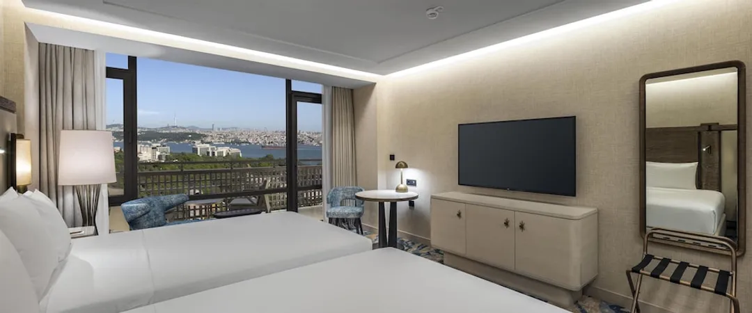 伊斯坦堡博斯普魯斯希爾頓飯店-Two Double Beds Deluxe Room - Bosphorus View-1