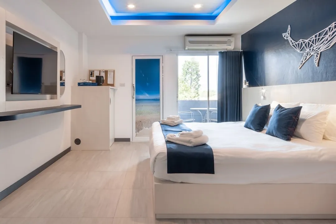 Akira Pattaya-Premier Room, 1 King Bed-7