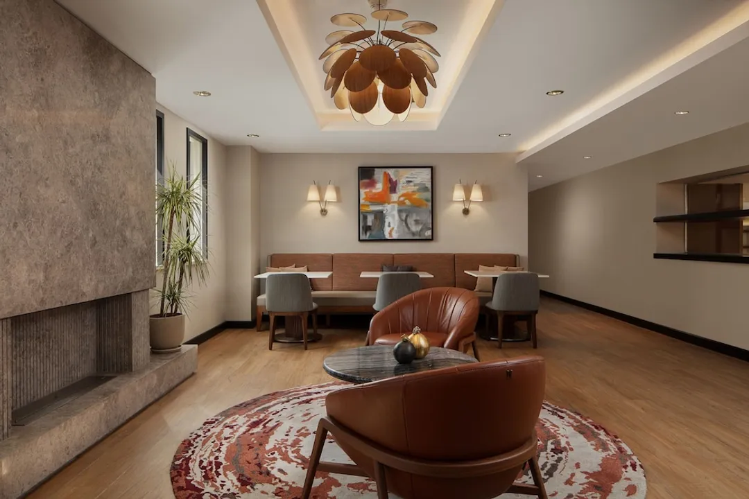 Sheraton Istanbul Levent-俱乐部套房, 1 张特大床, 吸烟房, 转角-6