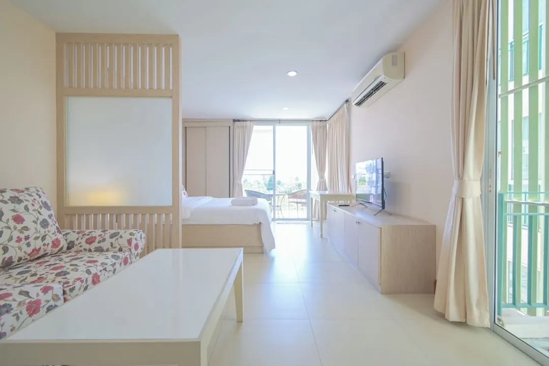 Shamrock Hotel Pattaya-豪華客房-11