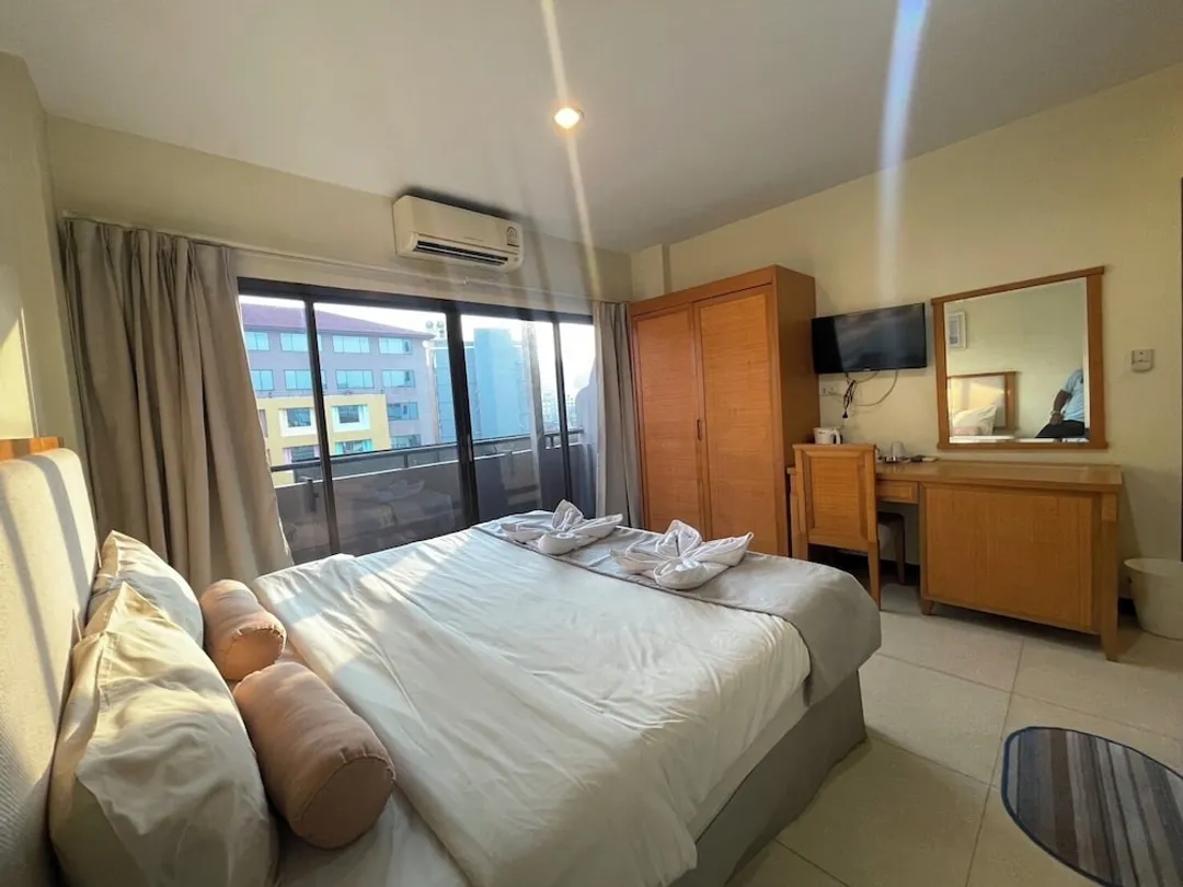 Babylon Residence Inn pattaya-Deluxe Room, 1 King Bed-8