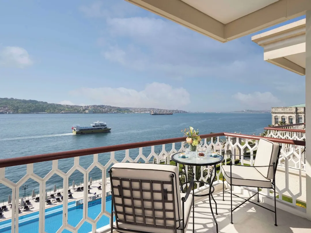 塞拉宮凱賓斯基飯店-Grand Deluxe Ciragan Bosphorus View King Room-7