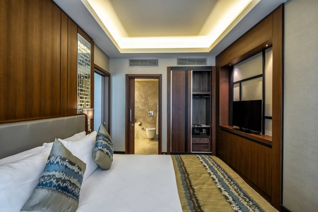 金角凱隆飯店-Standard Double Room, Atrium View-1