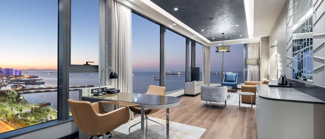 힐튼 이스탄불 바키르코이-Grand Deluxe Suite with Sea View-3