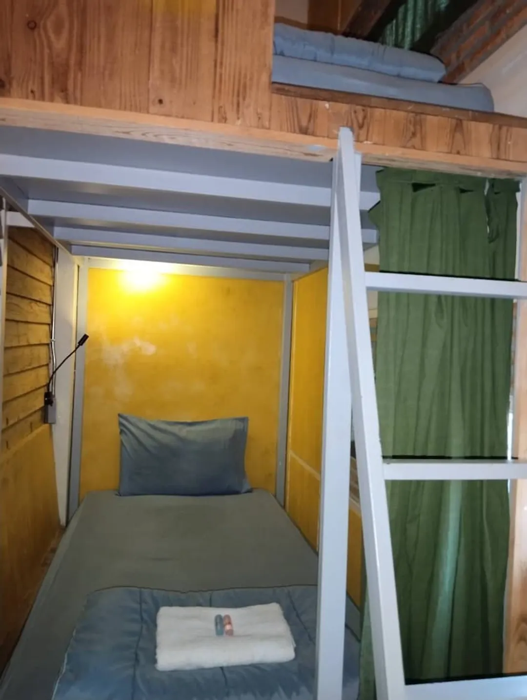 Timesabai32 hostel-Sigle Bed in Dormitory Room (10 Bed)-2