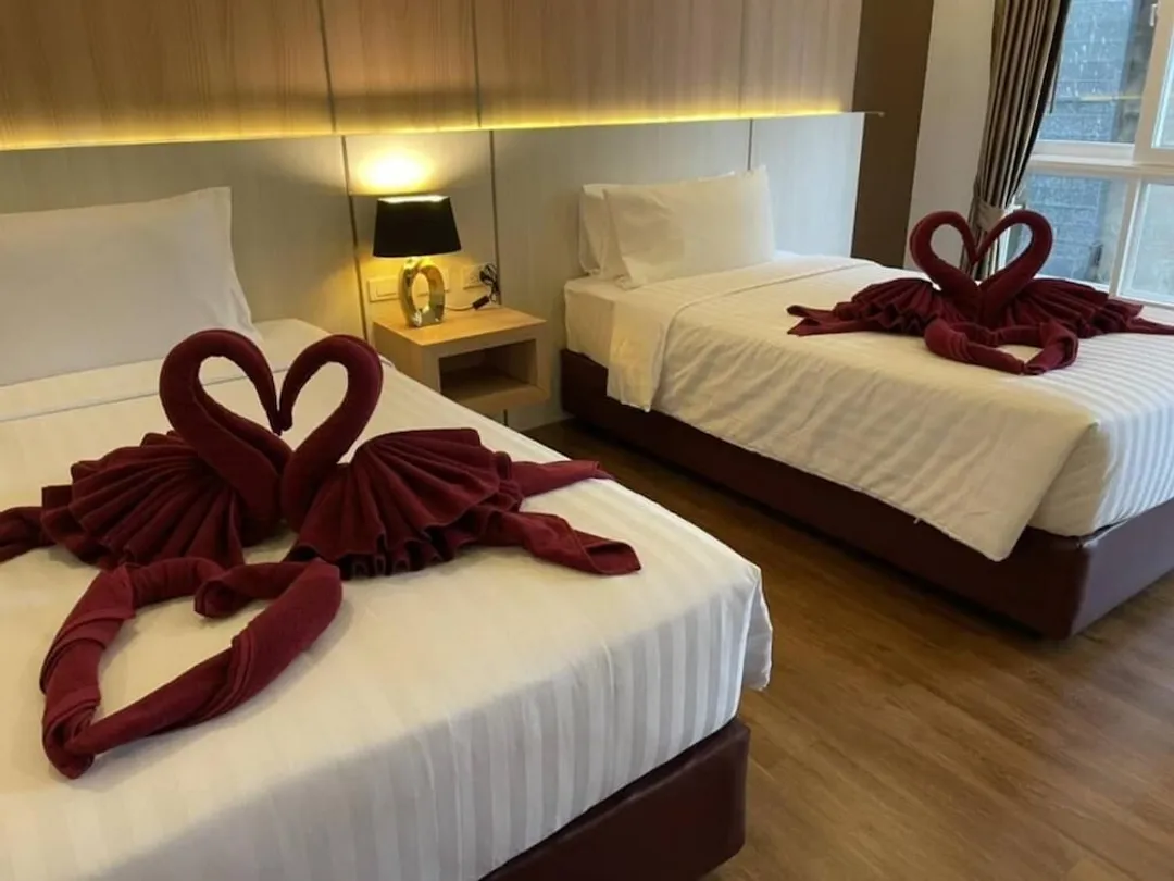 Mカサホテルパッタヤ-デラックス ツインルーム-1