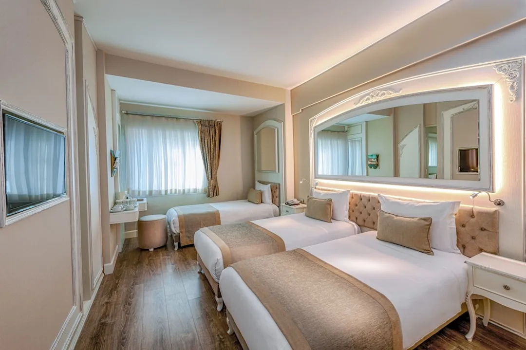 호텔 야스막 술탄-스탠다드 (Double Room with Sofa Bed)-3