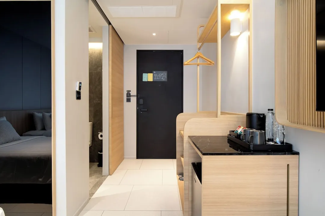 沙吞桑飯店-Deluxe Twin Room-14