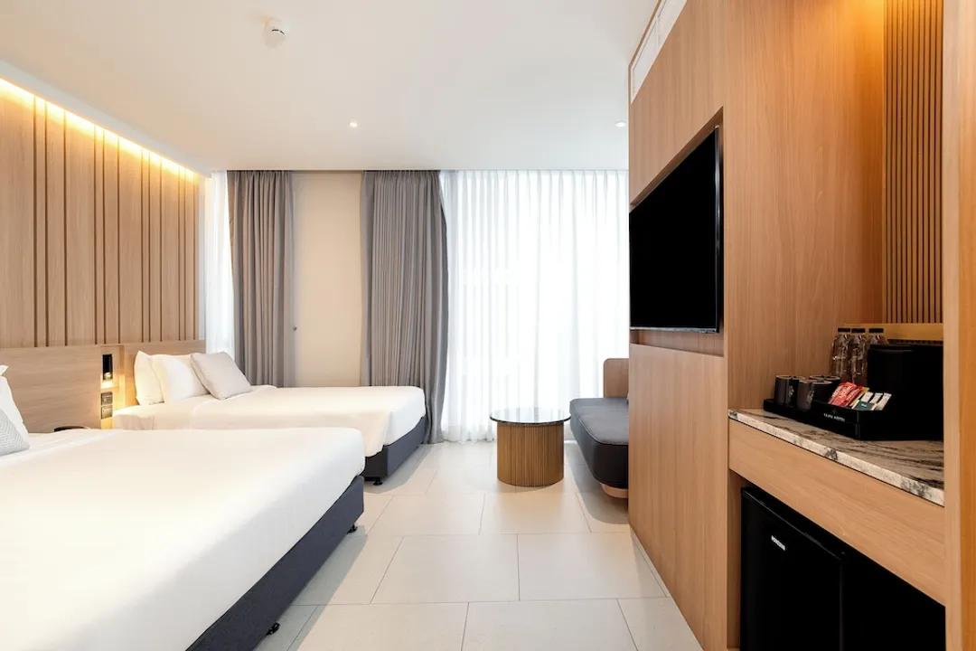 沙吞桑飯店-Premier Family Suite-11