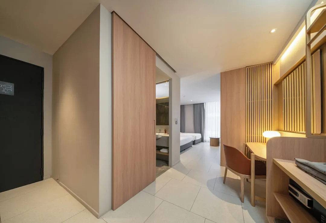 沙吞桑飯店-Premier Family Suite-9