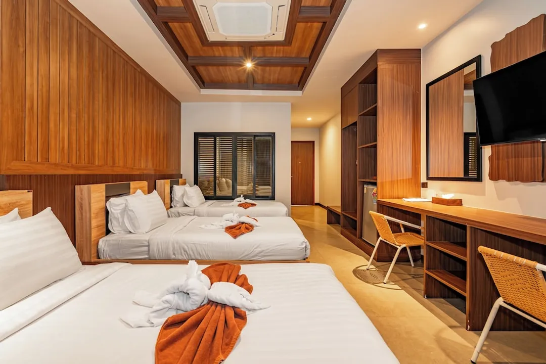 マラバールプールヴィラプーケット-Deluxe triple room with private pool-3