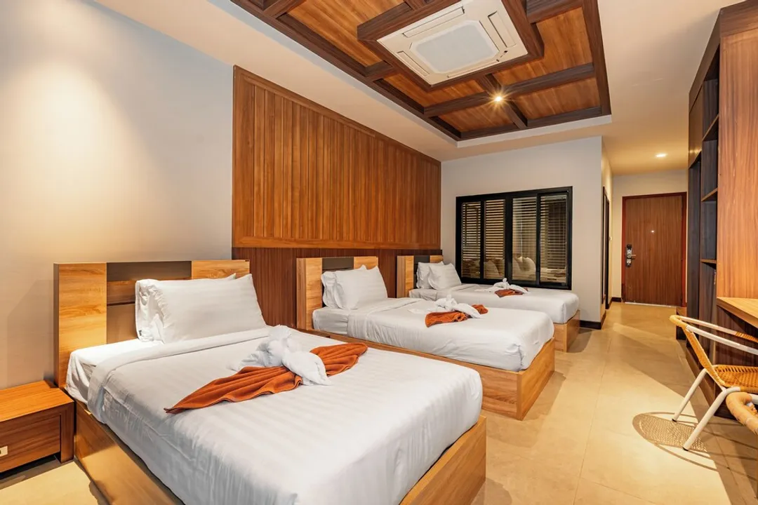 マラバールプールヴィラプーケット-Deluxe triple room with private pool-2
