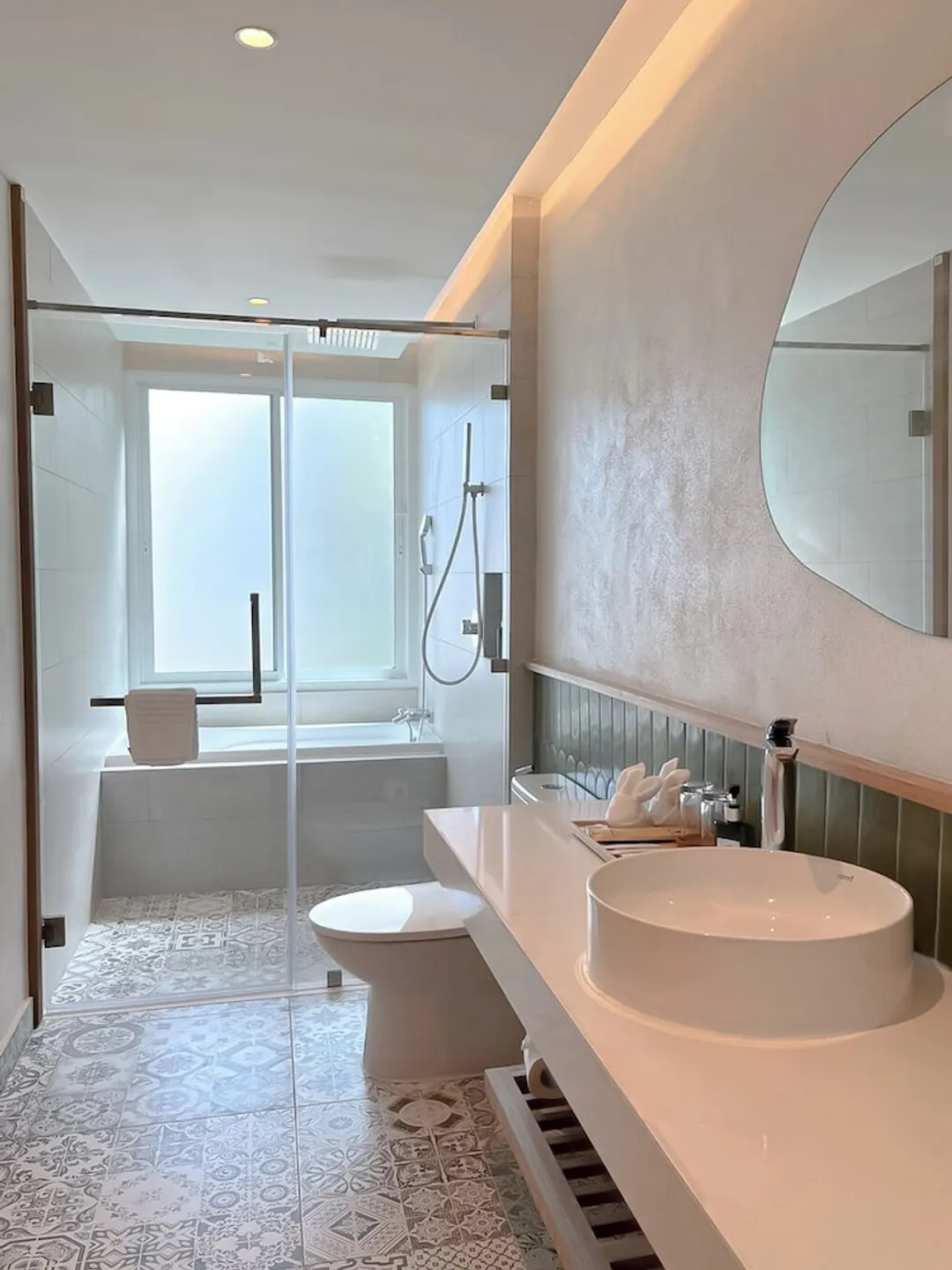 Peach Hill 度假村-One Bedroom Suite Pool View-5