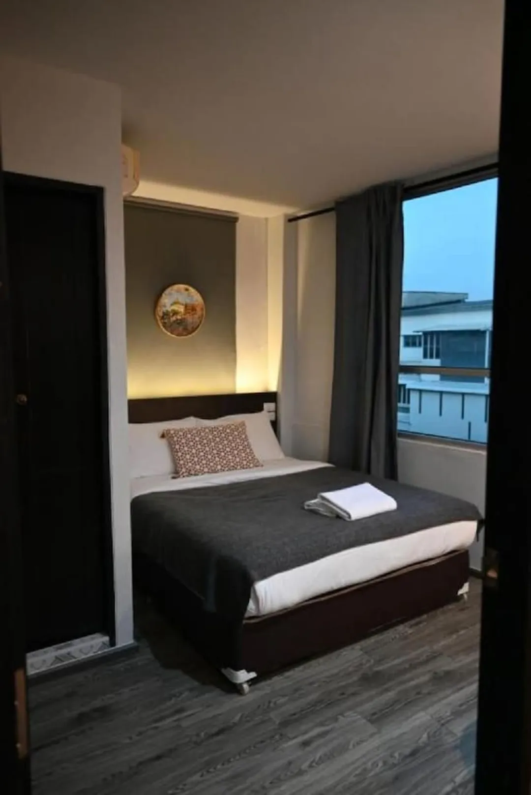 팀 맨션-Standard Room with Golden Mountain View-8