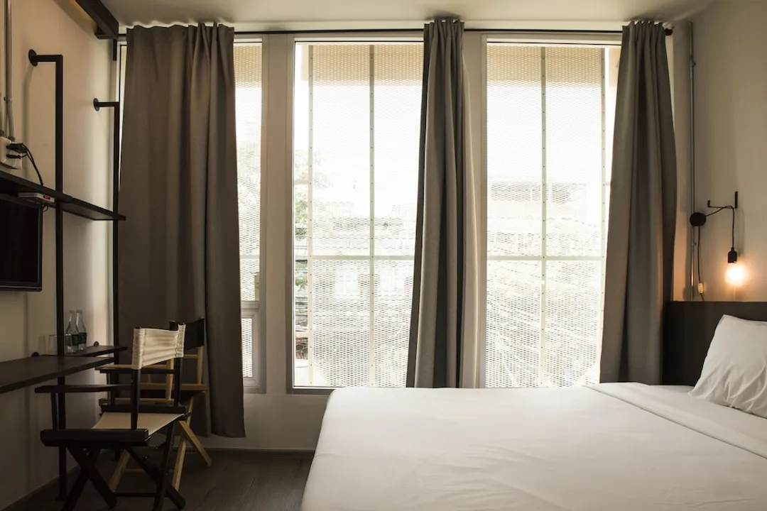 팀 맨션-Comfort Room Road Side-1
