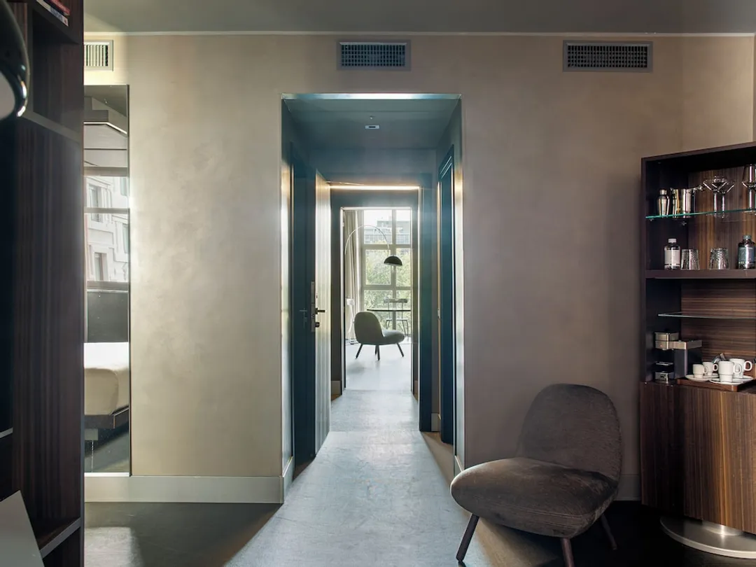 ME Milan - Il Duca-Junior Suite-3