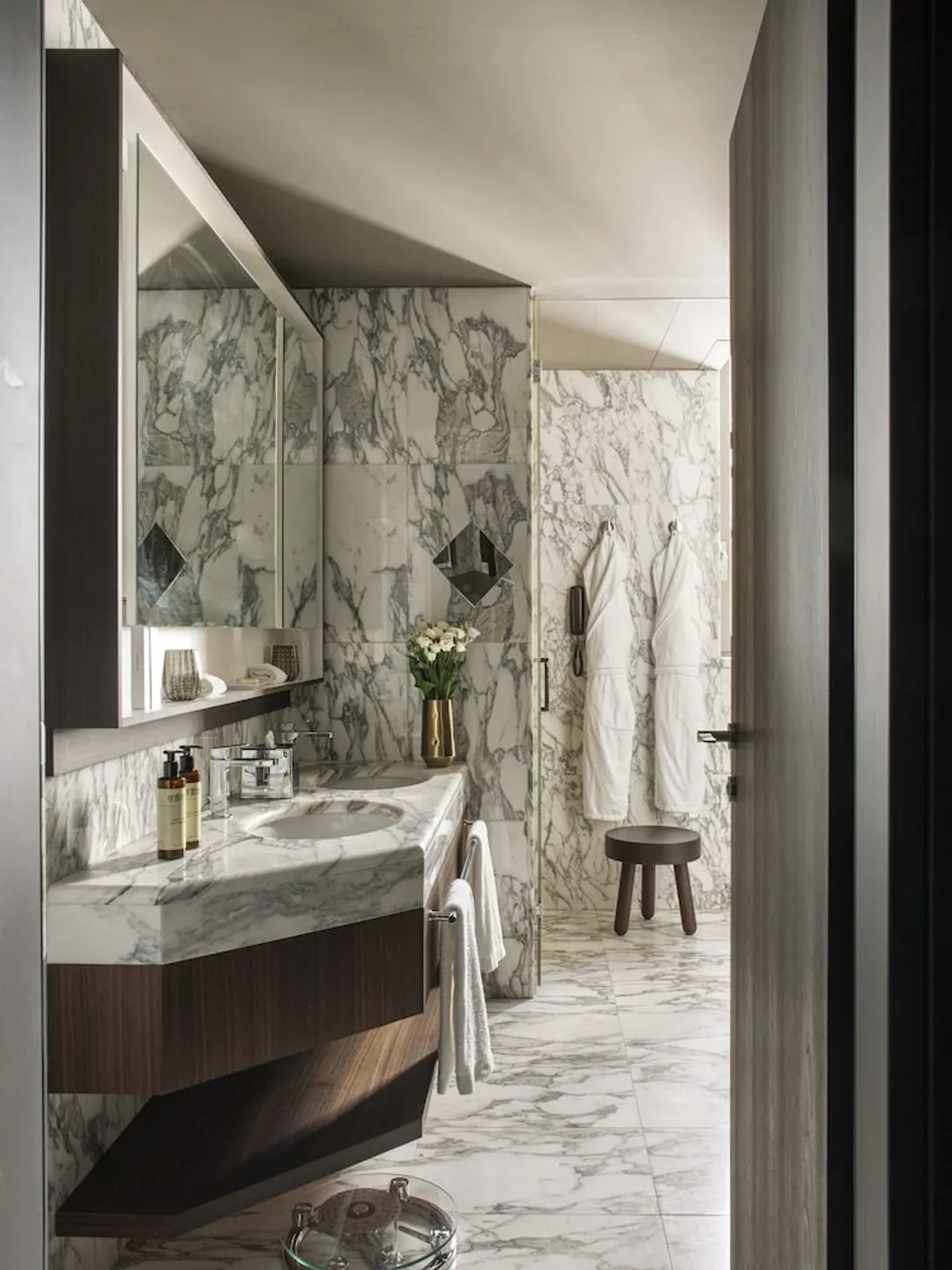 ME Milan - Il Duca-Extra ME + Junior Suite with City View (2+1)-4