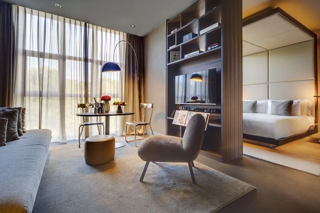 ME Milan - Il Duca-Extra ME + Junior Suite with City View (2+1)-1