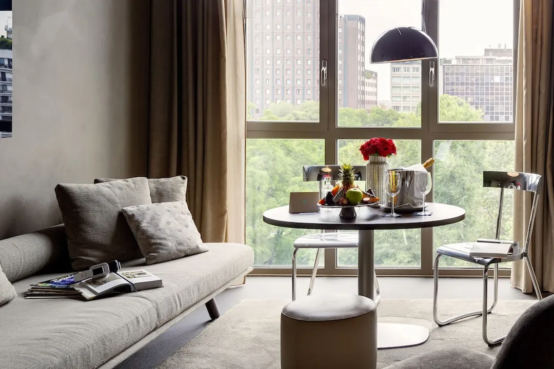 ME Milan - Il Duca-Extra ME + Junior Suite with City View (2+1)-2