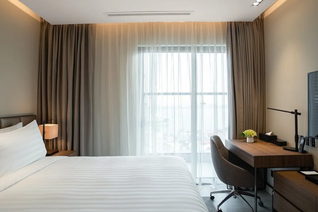 Oakwood Residence Hanoi-Deluxe Studio, 1 King Bed-2