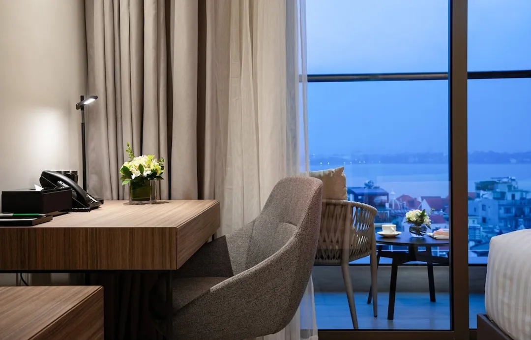 Oakwood Residence Hanoi-Deluxe Studio, 1 King Bed-5