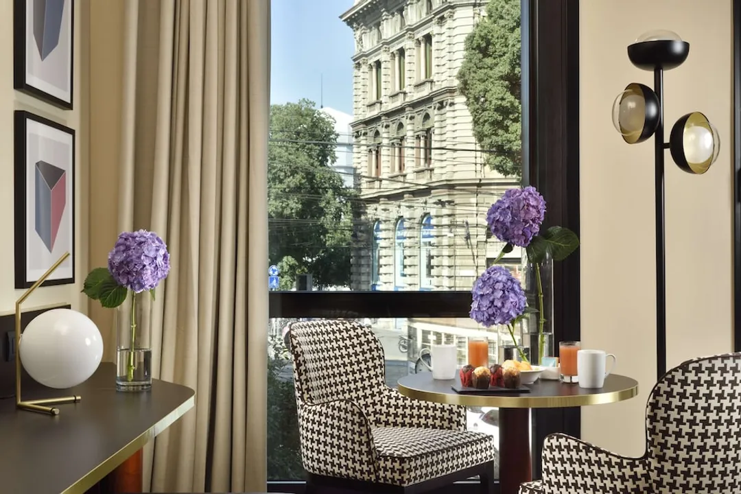 UNA Hotels Cusani Milano-Premium Double Room-2