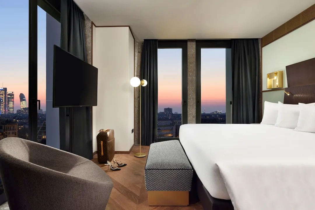Milano Verticale | UNA Esperienze | Preferred Hotels and Resorts-Suite, City View (with Sofa Bed)-1