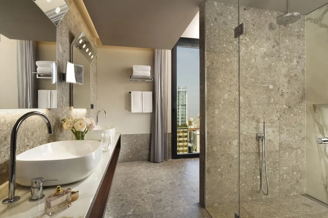 Milano Verticale | UNA Esperienze | Preferred Hotels and Resorts-Suite, City View (with Sofa Bed)-5