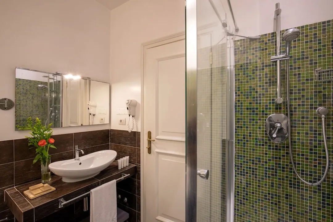 호텔 모차르트-Elegance Quadruple Room - Annex Building - Via del Corso 75-5