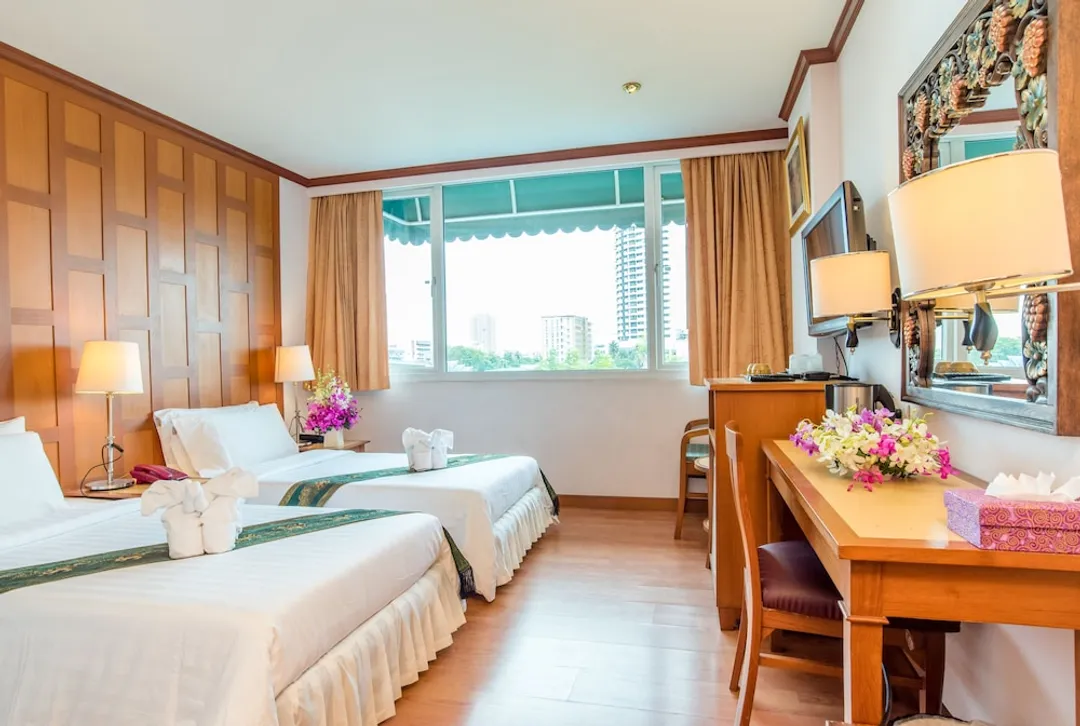 新暹羅河濱飯店-Superior Twin Room with River View-3