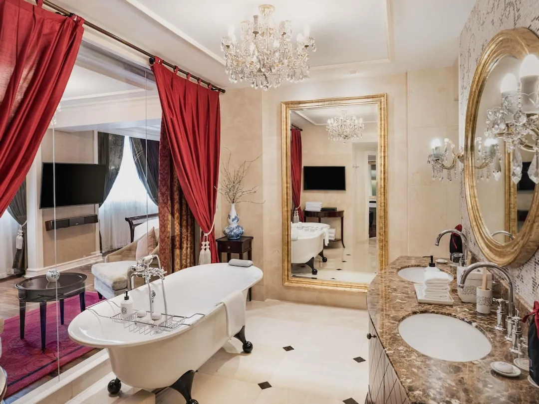 索菲特河內大都市傳奇酒店-Opera wing, Grand Prestige Suite with Club Privileges and Benefits, King Bed-5