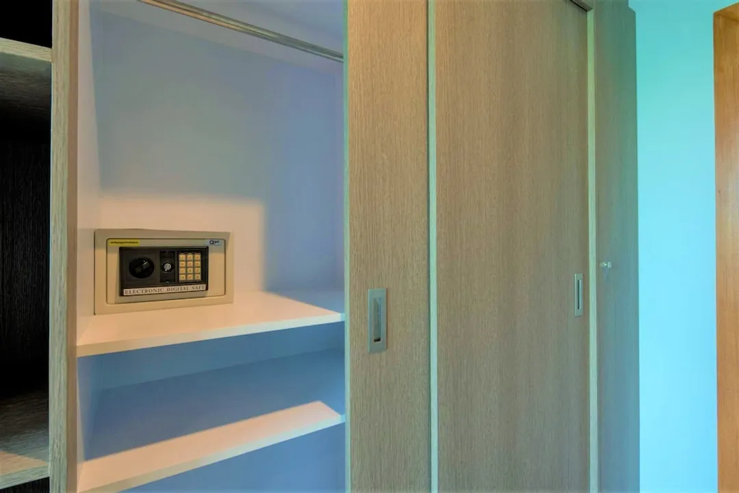 Peace Blue Naiharn Naturist Resort Phuket-Superior Twin Room-5