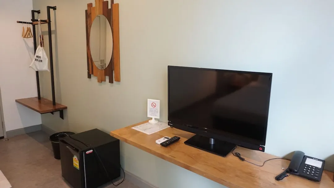 華欣石雕頭飯店-Superior Twin Room-11
