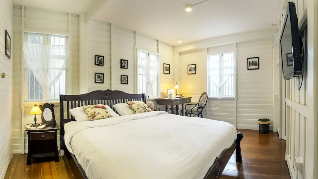 Baan Kachitpan-Superior room-1